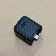 Load image into Gallery viewer, Original Handle With 1/4" Thread for Osmo Pocket 4
